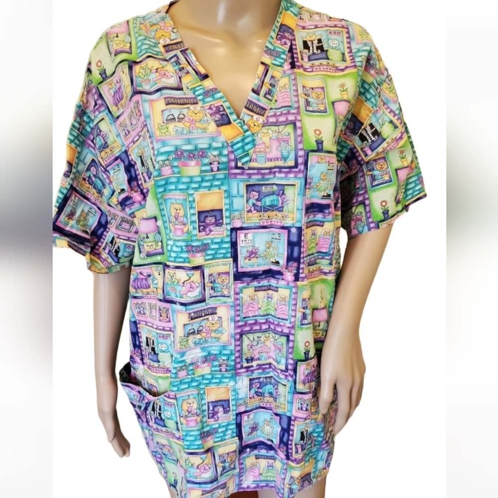 Peaches Scrub Top, XL Vet Pet Hospital